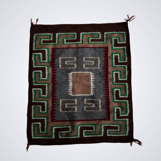 1940s NAVAJO RUG SUPER RARE PATTERN