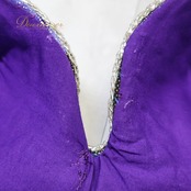 ベリーダンス オリエンタル 衣装 上下セット パープル系 トップス スカート アーム飾り 腕飾り 頭飾り 紫 青 スパンコール ビーズ 鮮やか 華やか 装飾 豪華 ダンス衣装 キラキラ イベント ステージ ブルー系 シルバー系