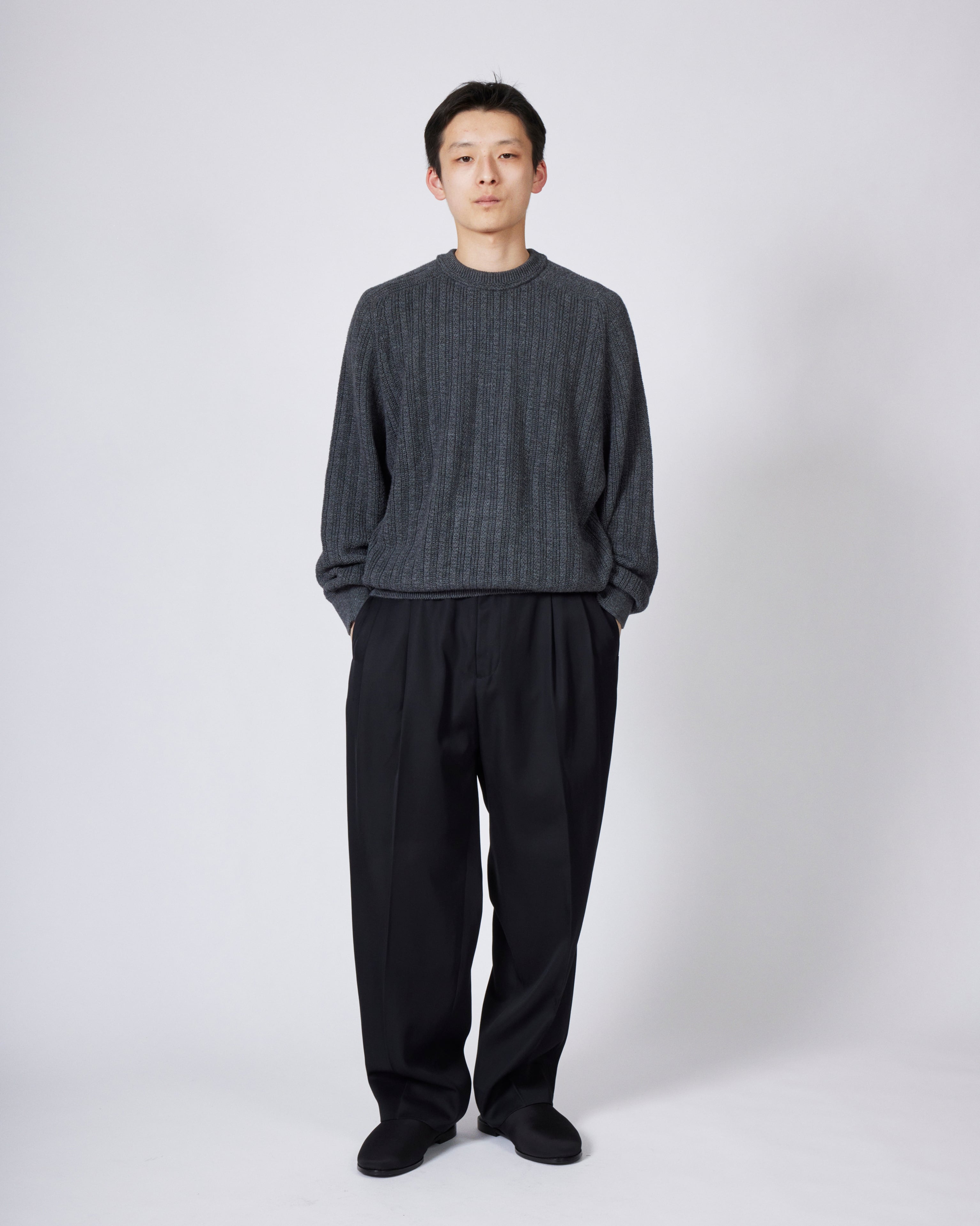everyone two tuck wide twill trouser (BLACK) | everyone