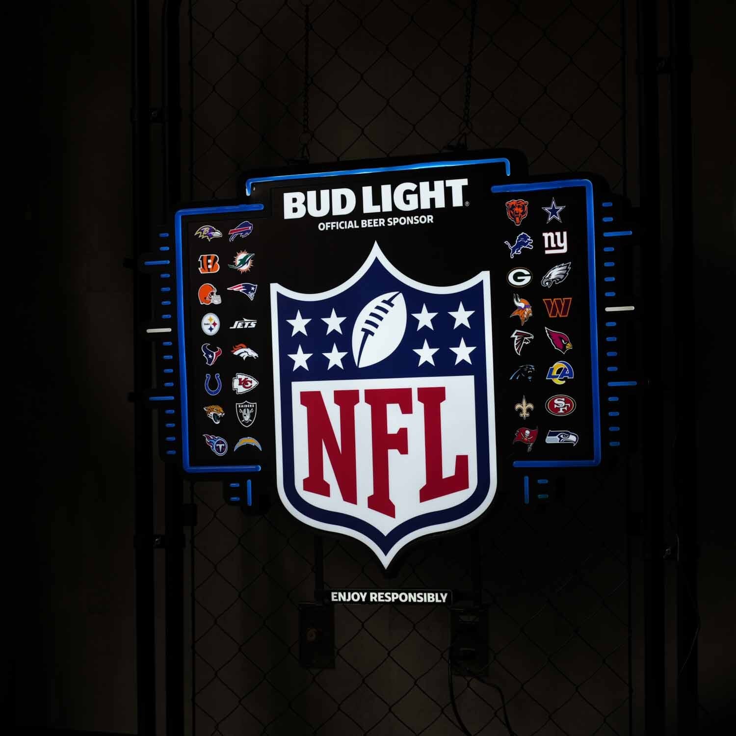 US直輸入 大サイズ オフィシャルネオンサイン NFL × BUD LIGHT 2025