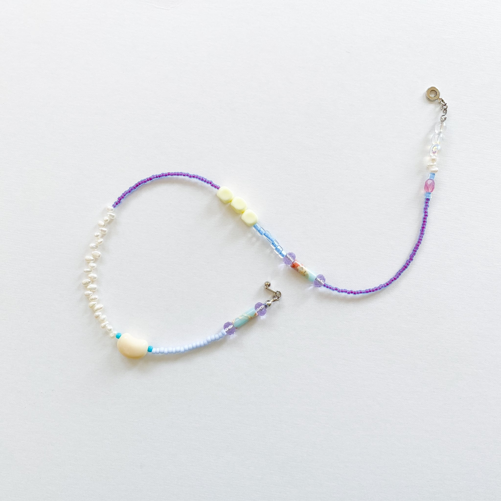 淡水パールとビーズのネックレス