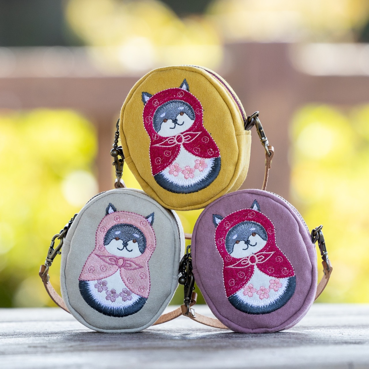 ミナペルホネンハンドメイド あおりがま口ポーチ （ミナペルホネン 