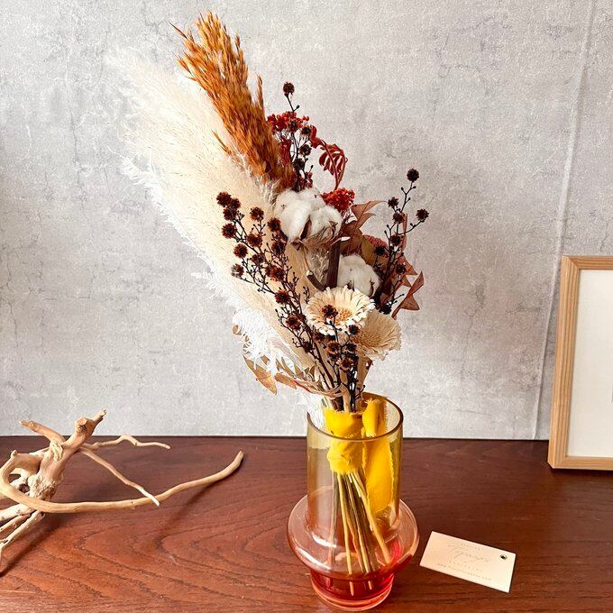 鮮やかな橙色のロングスワッグ（ブーケ） L L | florist Topazos kunitachi