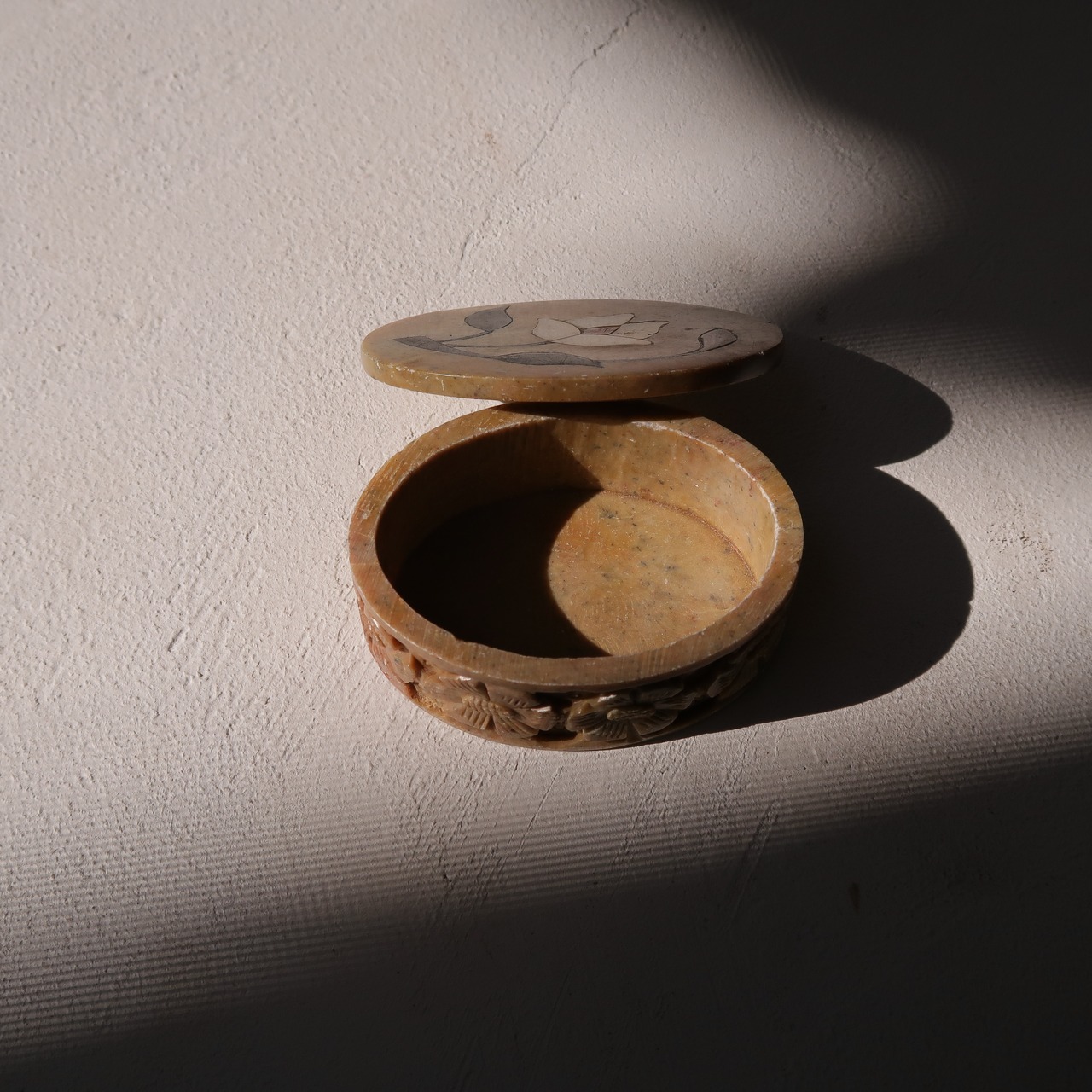 黄色いお花のケース