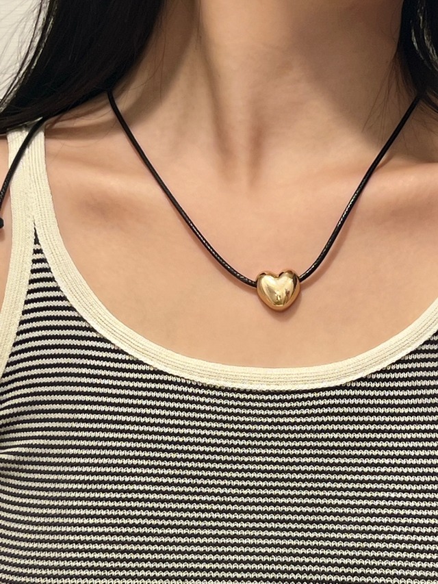 Heart rope necklace
