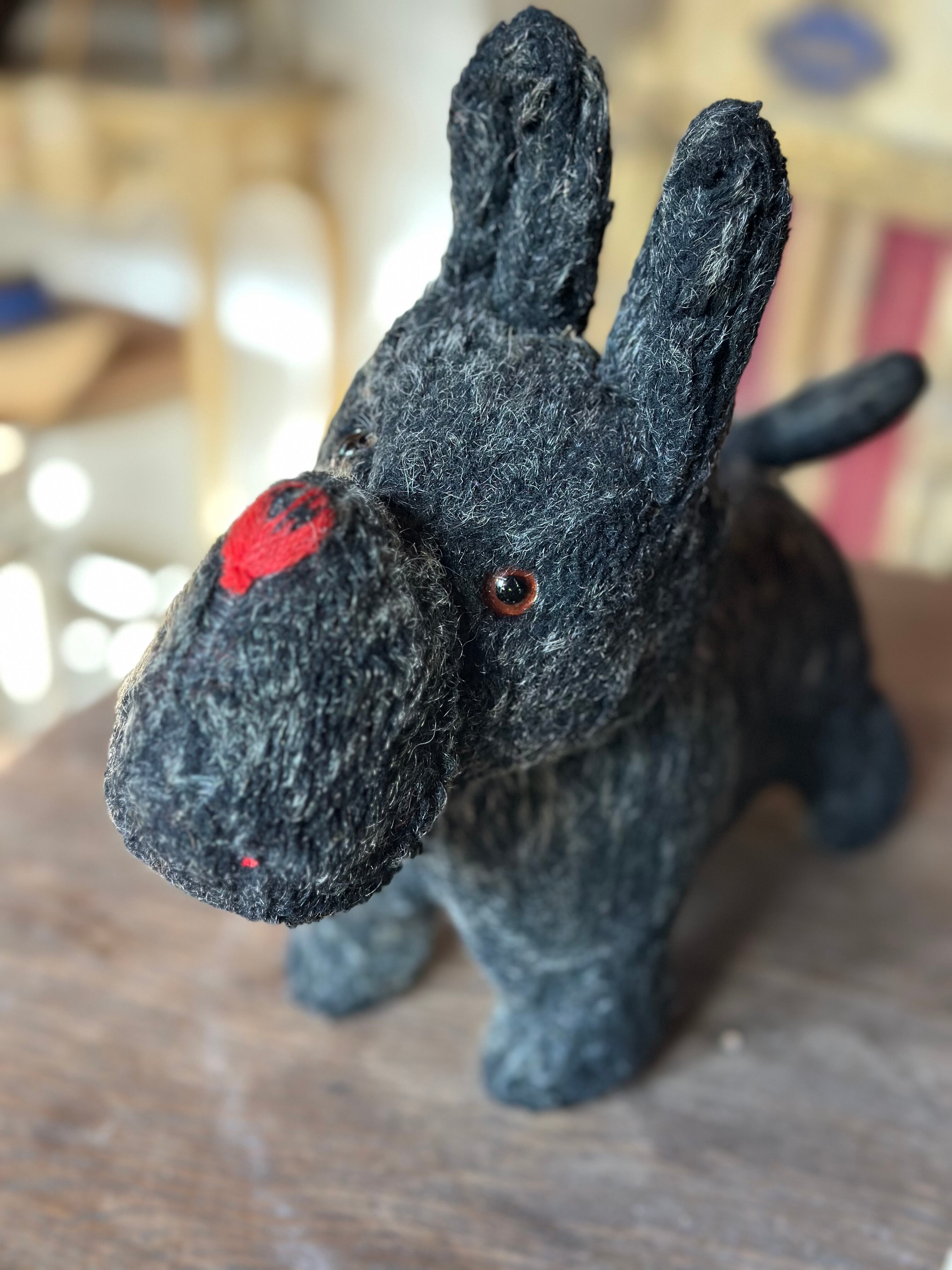 1940年代 黒い犬のぬいぐるみ テリア | Brocante de La Cocotte
