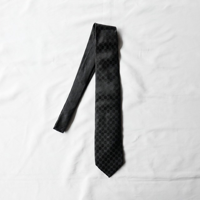 GUCCI SILK TIE