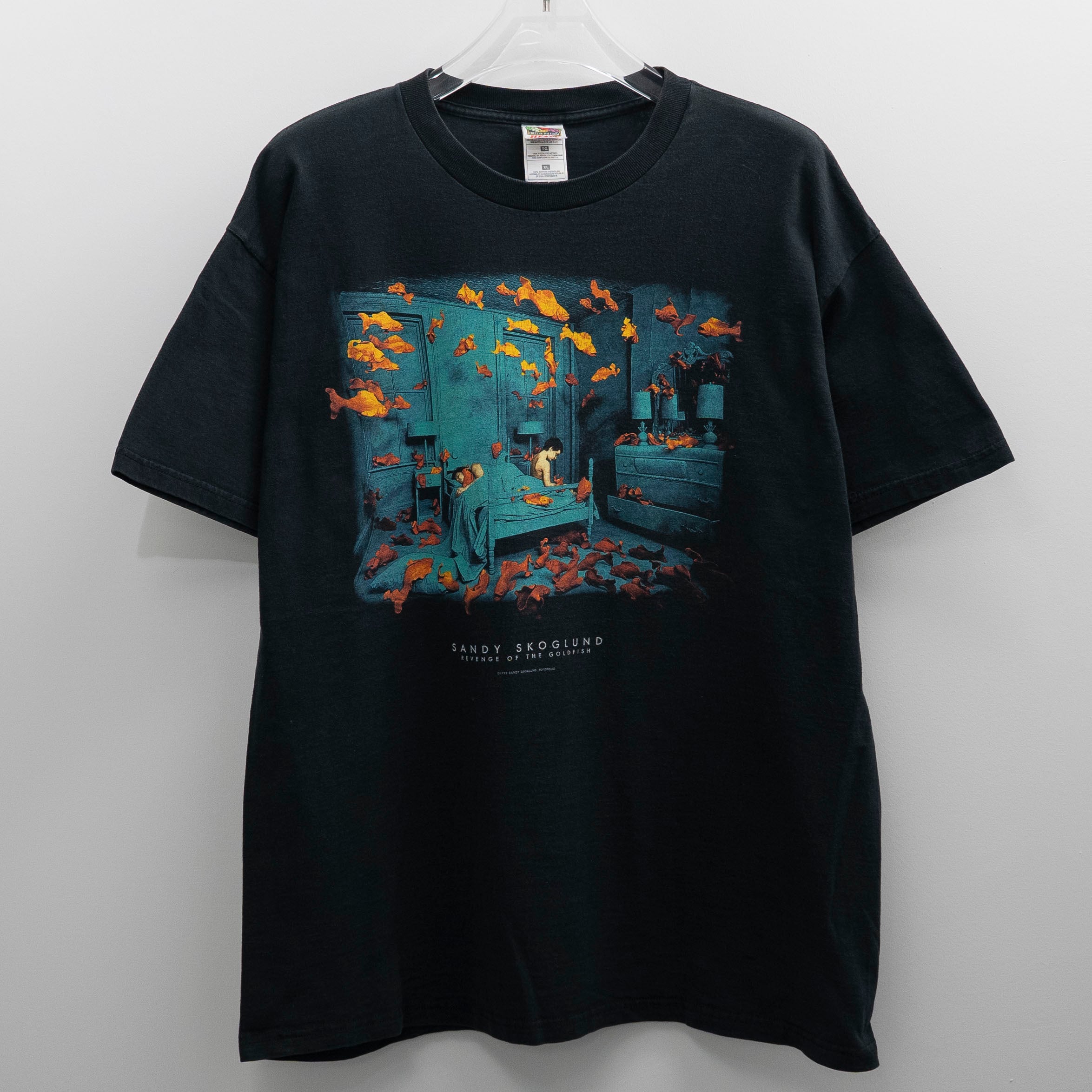 Sandy Skoglund " Revenge Of The Goldfish " FOTL XL 【E11-45】