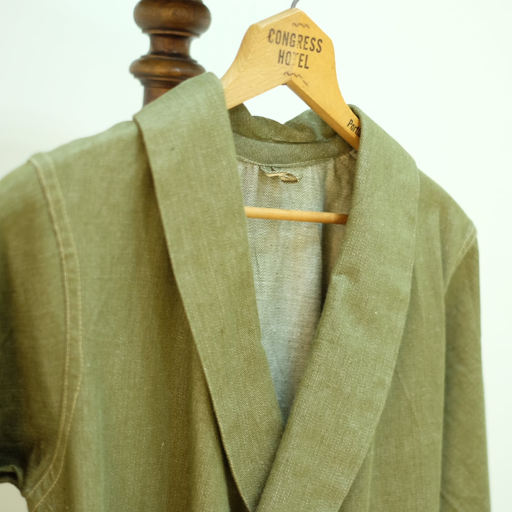 1942 BRITISH ARMY GREEN DENIM GOWN DEAD STOCK | STRAYSHEEP 1942 BRITISH ARMY GREEN DENIM GOWN DEAD STOCK | STRAYSHEEP