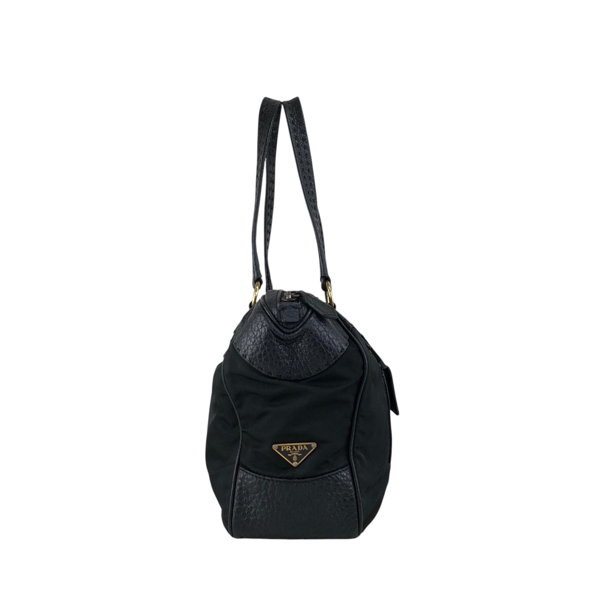 PRADA プラダ トートバッグ ブラック トライアングルロゴ フロント
