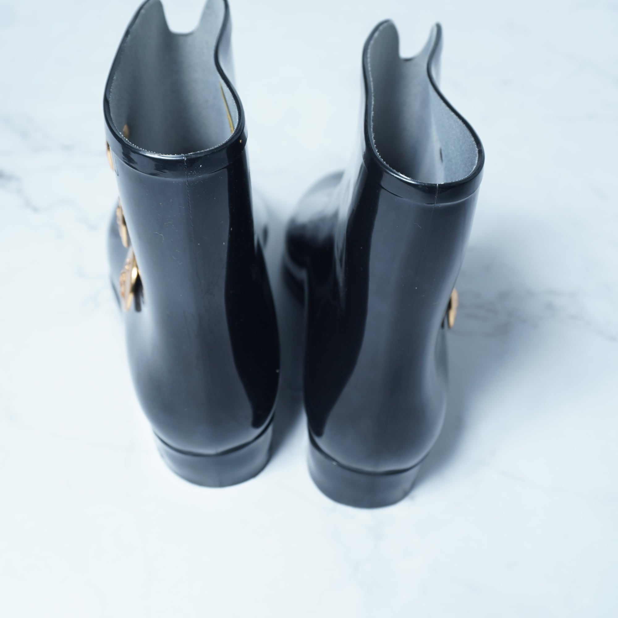 Vivienne Westwood】ヴィヴィアンウエストウッド×Melissa ロゴ金ボタン