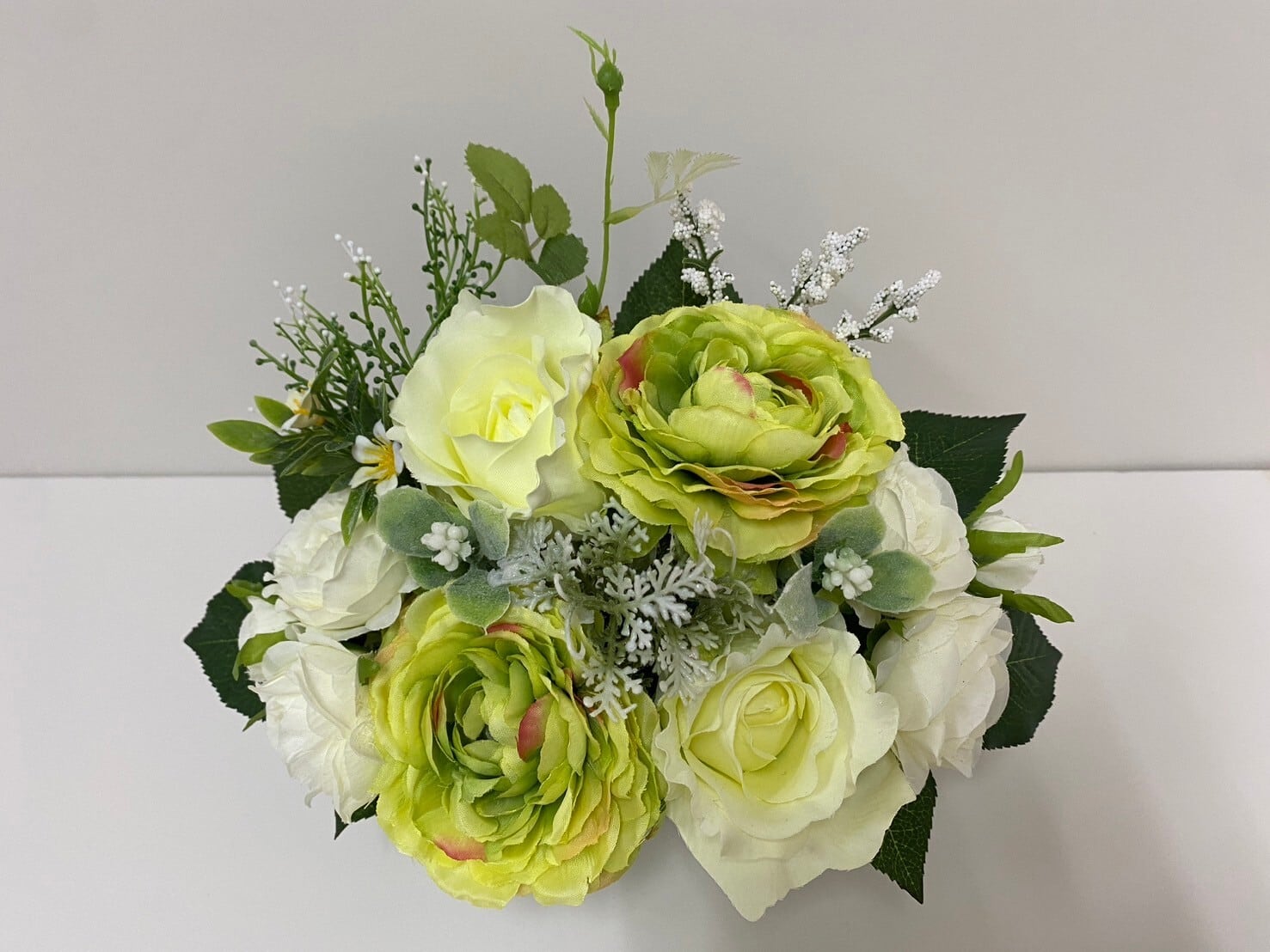 光触媒フラワーアレンジメント 置き型アソート白グリーン(サイズ23cm