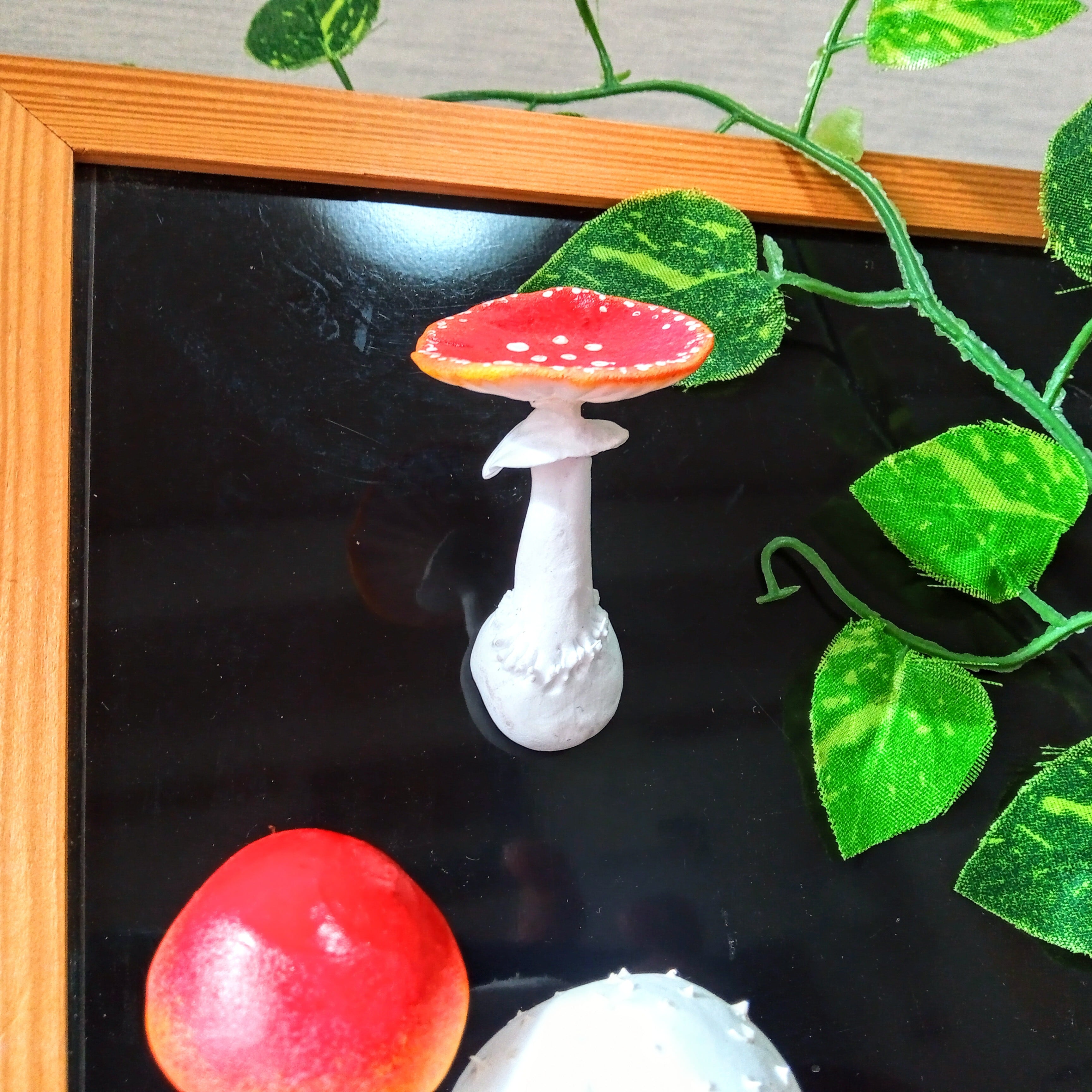 いろんなところに生えるきのこ ねんどパラダイス