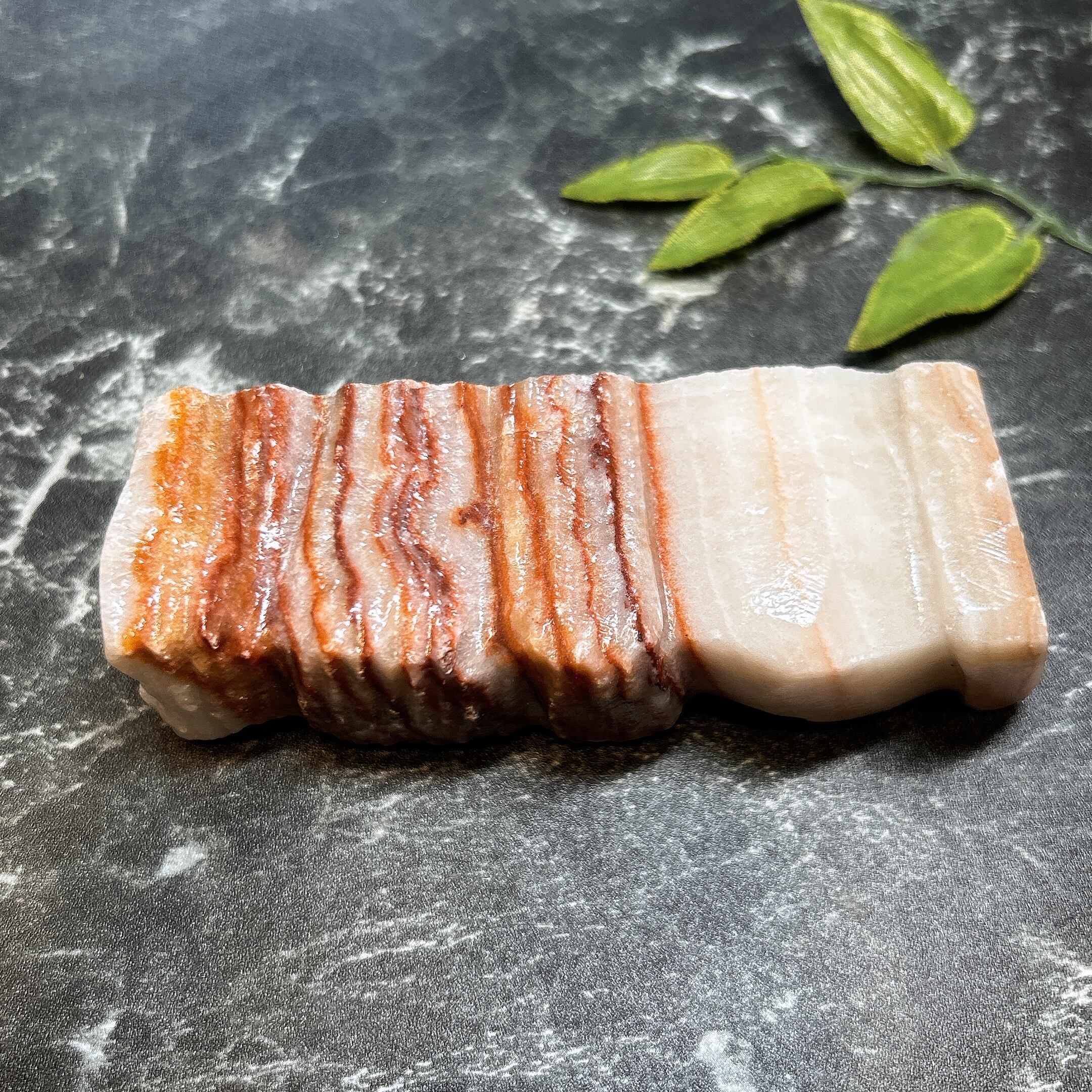 【一点物レア】天然石の肉石(ポークストーン) 一点物レア】天然石の肉石(ポークストーン)