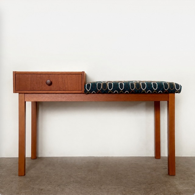 Telephone bench with mina perhonen tarte / OH065