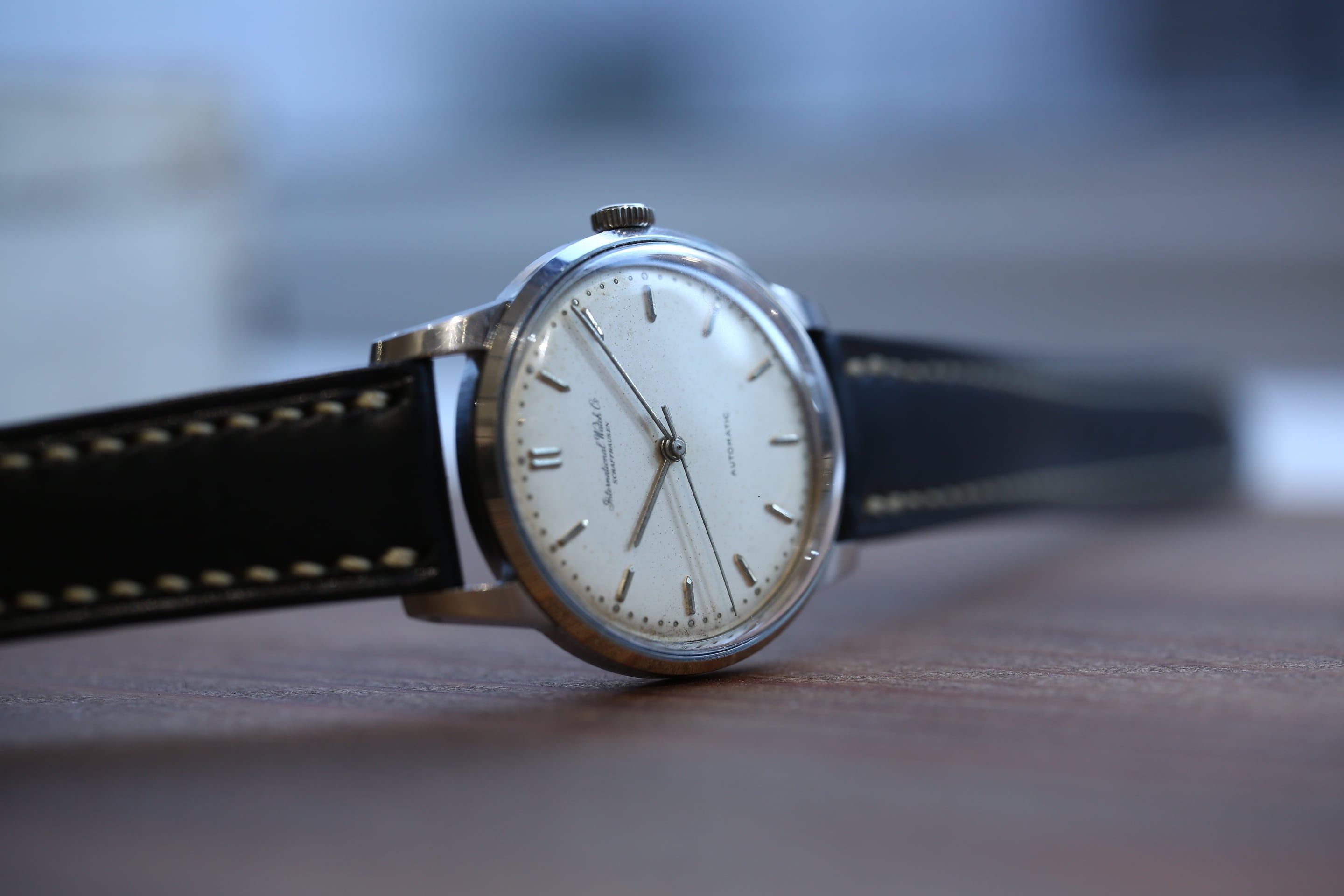 IWC 】 1950's オールドインター インヂュニア型大径ケース 自動 IWC 】 1950's オールドインター インヂュニア型大径ケース 自動
