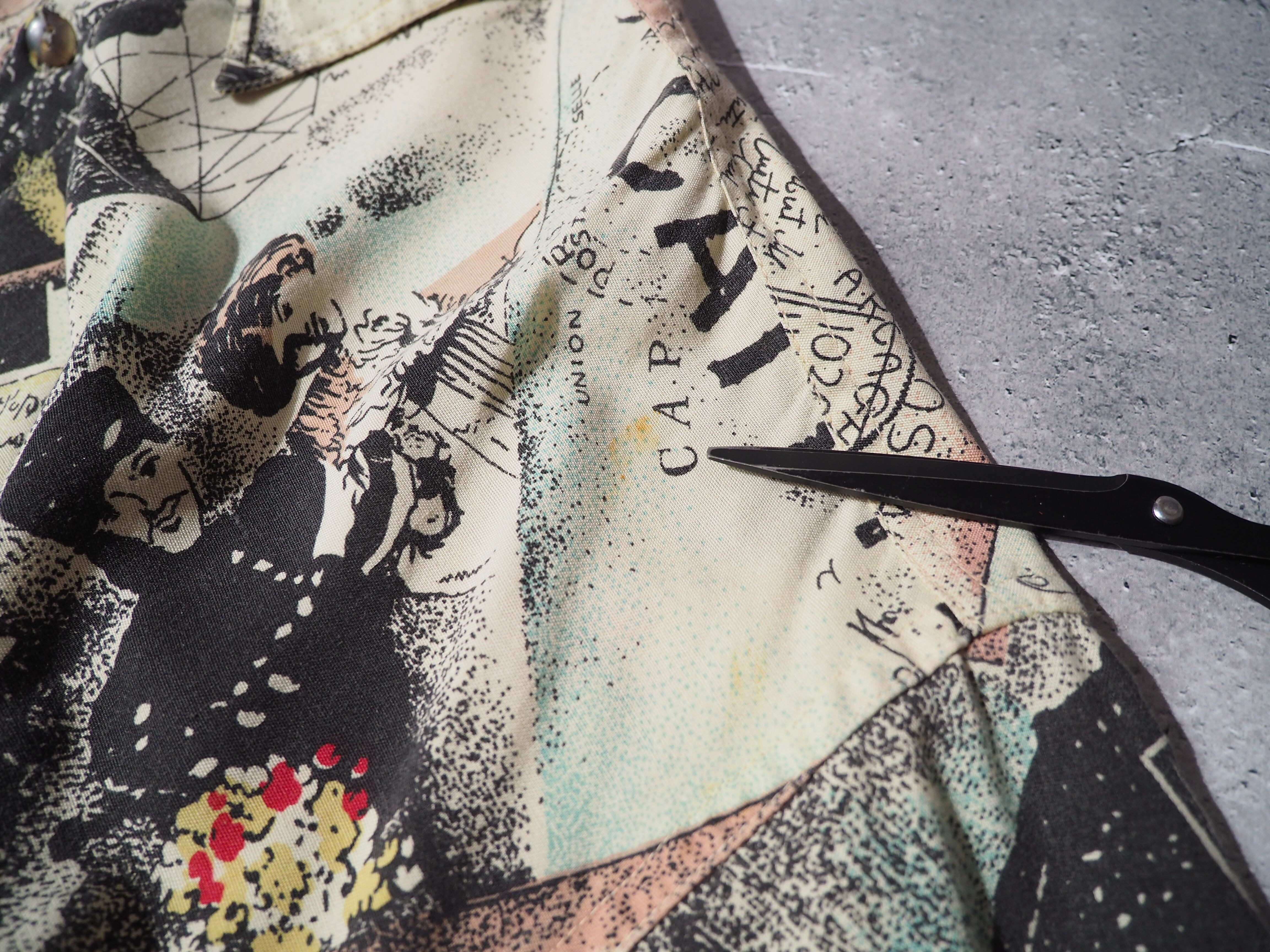 1980-90s letter paper art design vintage rayon shirt