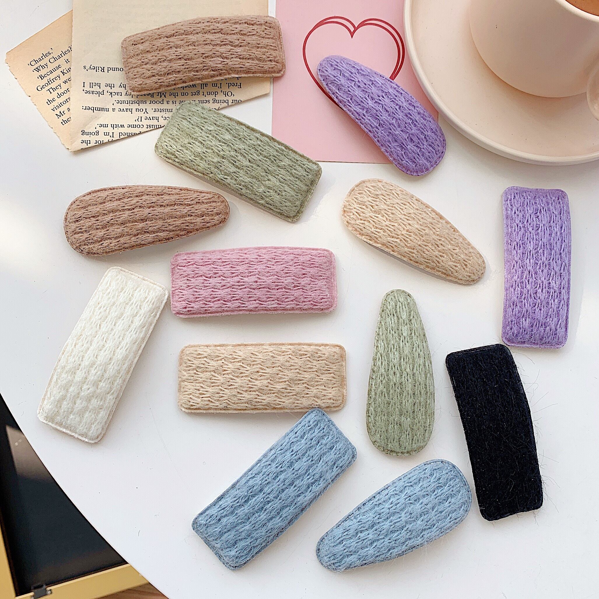 ウールヘアピン レッドサイドバック 大人ガーリー スウィート キュート カジュアル ブラック・アイド・ピーズ44065896223