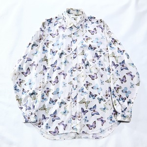 art-like butterfly pattern design shirt
