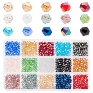 【在庫のみ】PH PandaHall 約1350個15色 ガラスビーズ 4mm クリスタルビーズ 多面的 オーストリア カットビーズパーツ 双円錐形 スペーサービーズ DIY用 ジュエリー用 手作り素材