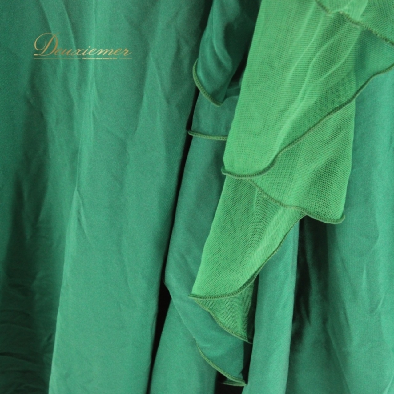 社交ダンス 衣装 スタンダード スカート レッスンウェア レディース 緑 無地 グリーン系 レース シンプル 練習着 フォーマル 上品 気品 伸縮性 軽やか 練習用 お洒落 大人 女性 カジュアル 結婚式 イベント スポーツ ダンスパフォーマンス 体型カバー 柔らか素材 トレーニング スポーティー シンプルデザイン オフィスウェア セミフォーマル