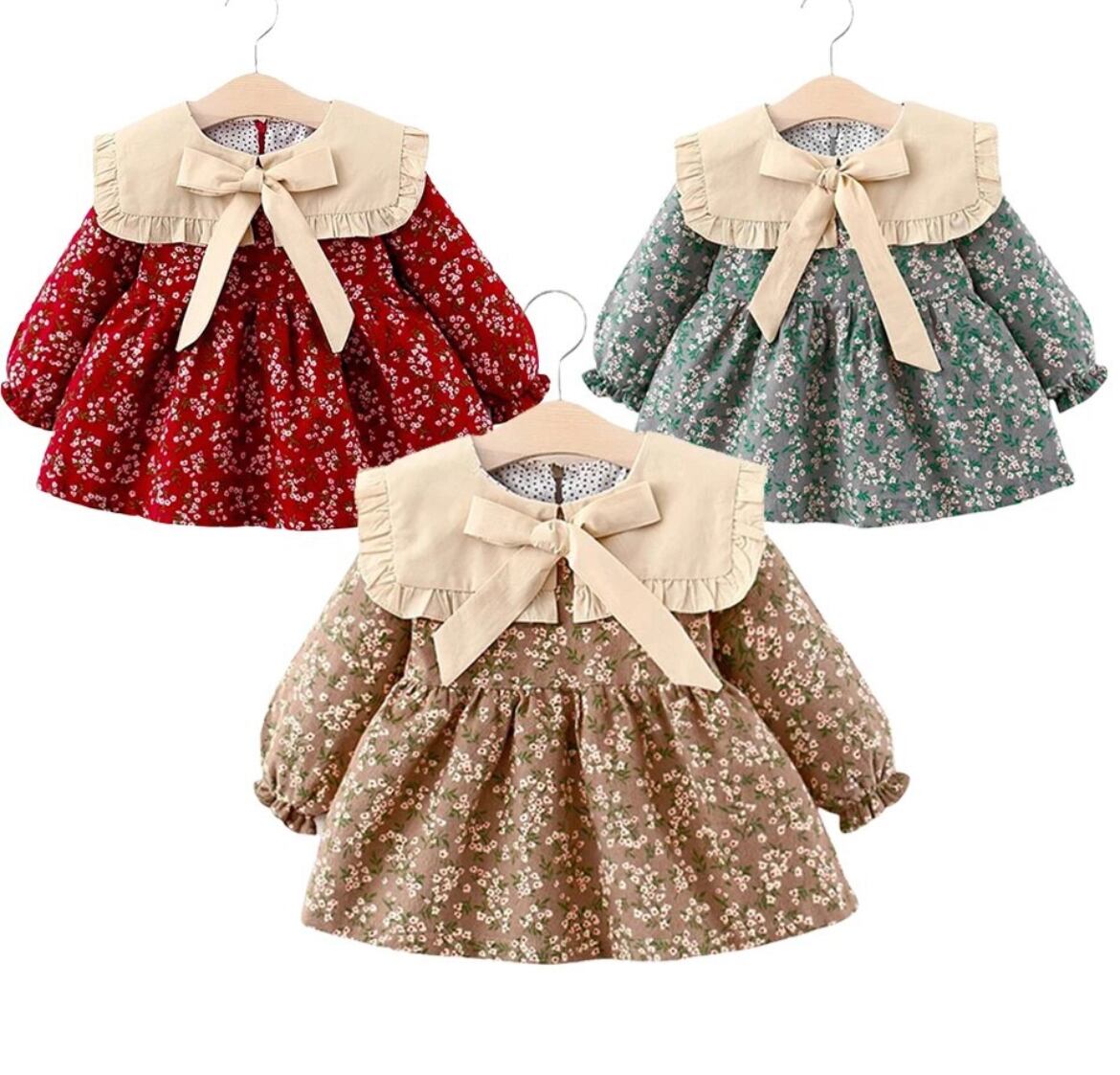 襟とリボンの可愛いワンピース