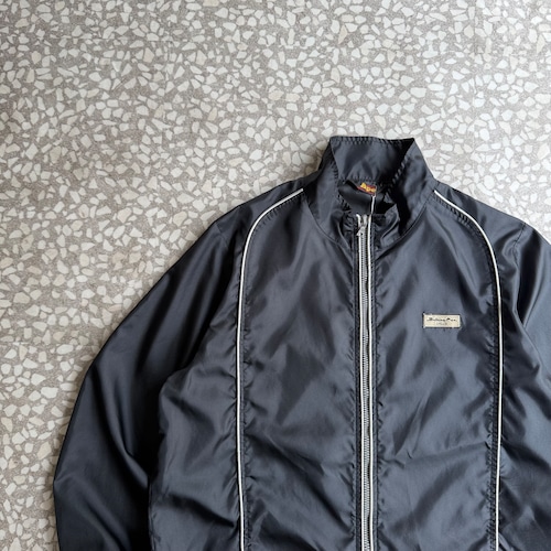 A Bathing Ape / 90’s nylon jacket size M