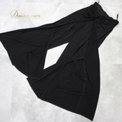 社交ダンス 衣装 スタンダード ボトムス パンツ ズボン レッスンウェア TADASHI 黒 ブラック系 無地 シンプル 練習着 フォーマル 上品 アメリカ製 伸縮性 有り 洗練されたデザイン スタイルアップ 着心地良い カジュアル エレガント 汎用性高い どんなシーンでも OK メンテナンス簡単 上質素材 快適素材 通気性良い シンプルコーデ