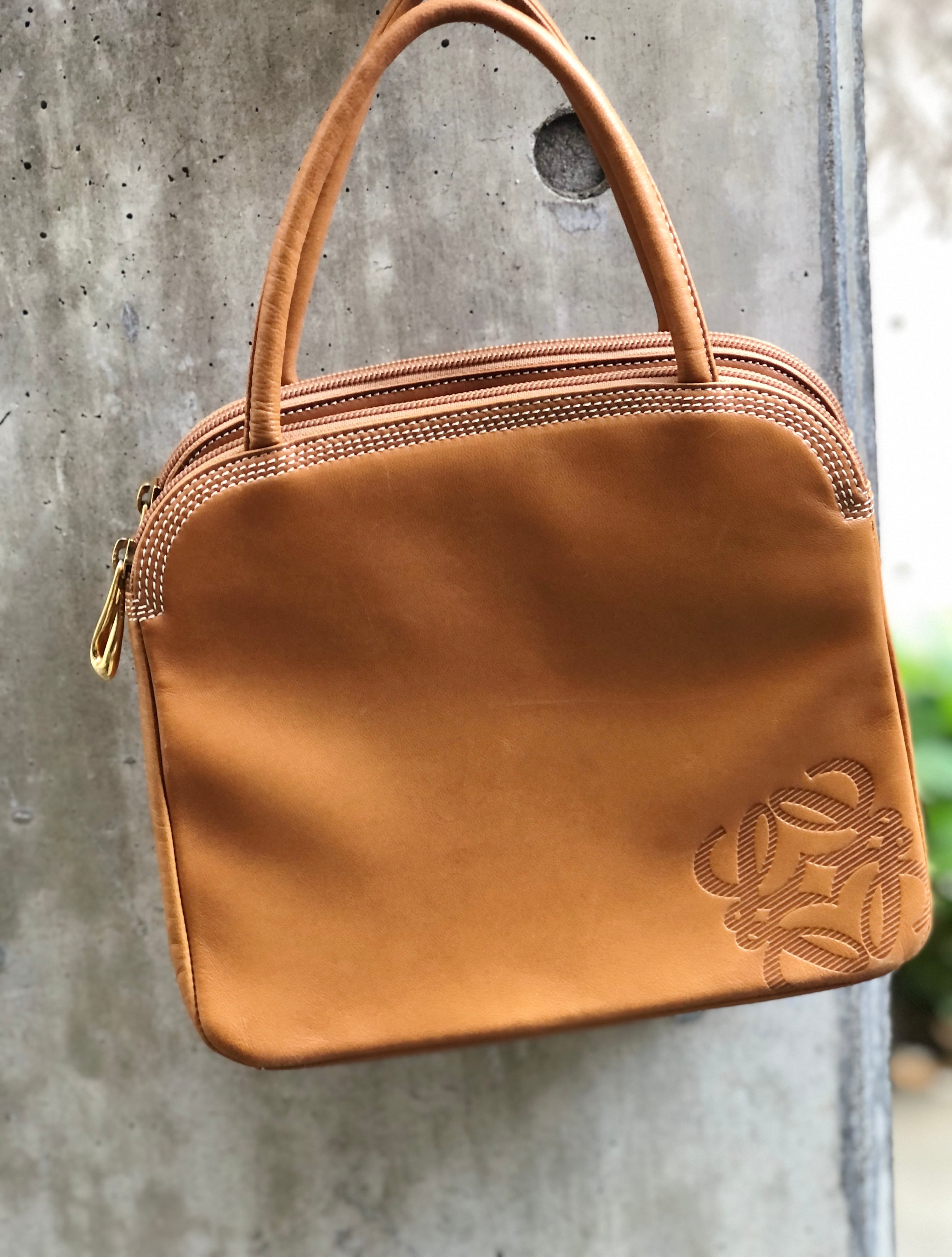 LOEWE 　ロエベ　アナグラム　ナッパレザー　ハンドバッグ　ブラウン　vintage　ヴィンテージ　オールド　mjrzyi |  VintageShop solo powered by BASE