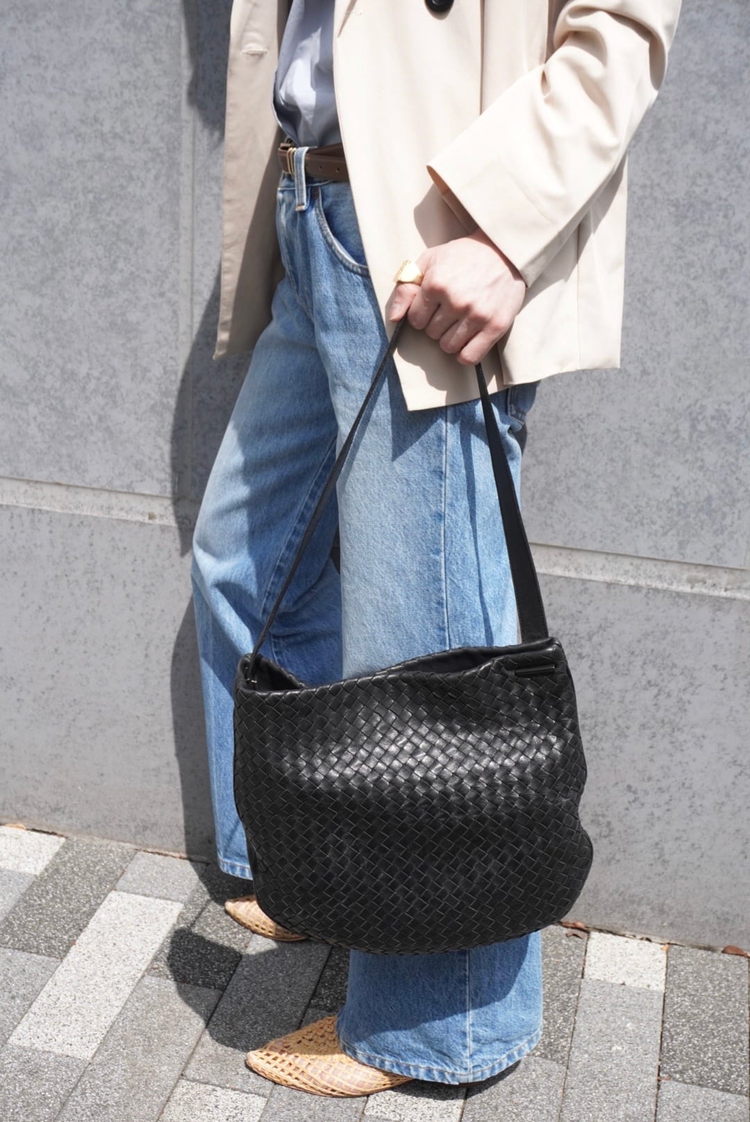 良品 ボッテガヴェネタ イントレチャート バッグ Vintage レザー 希少 Bottega Veneta ボッテガ・ヴェネタ ショルダーバッグ ブラック レザー