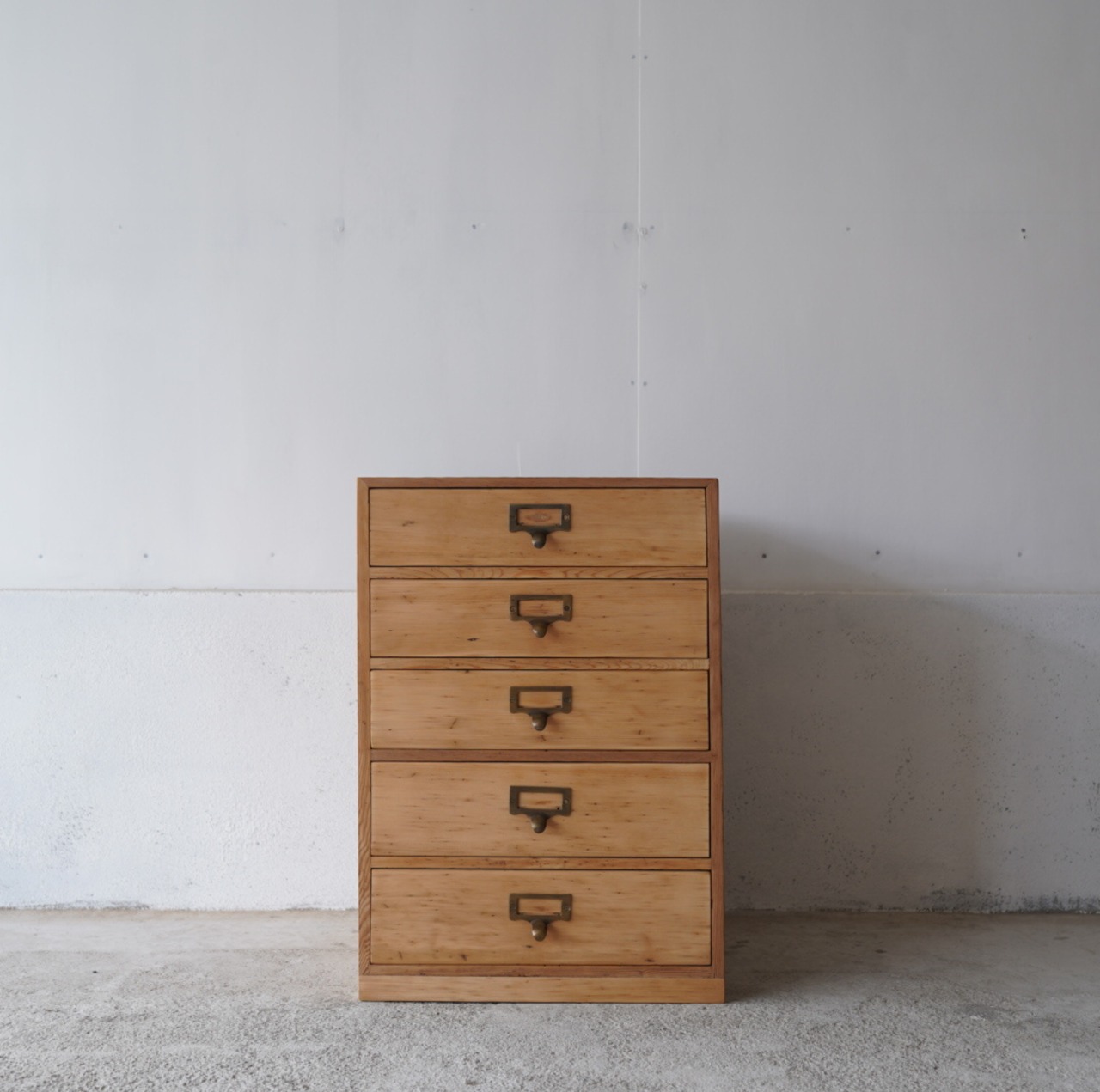 5杯の引き出し | Fitzroy Furniture