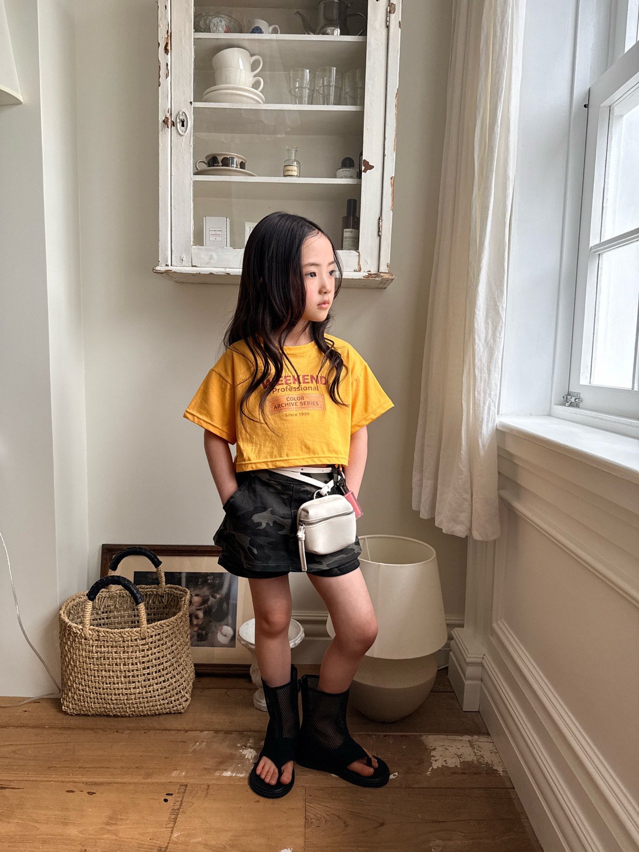 [COMMA] Weekend Crop Tee (140/150) / [콤마] 위켄드크롭티 (140/150)