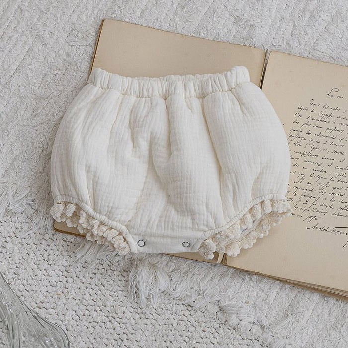 BEBE HORIC chanel bloomers