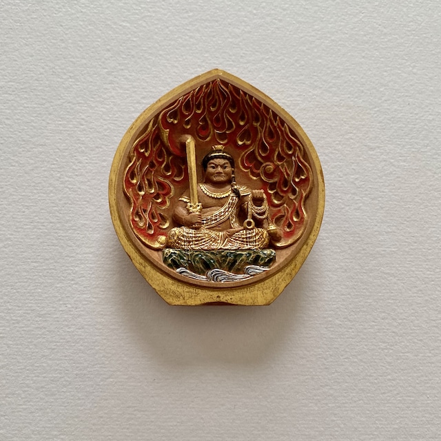 【花びら型不動明王の香合仏 彩色と截金付き】