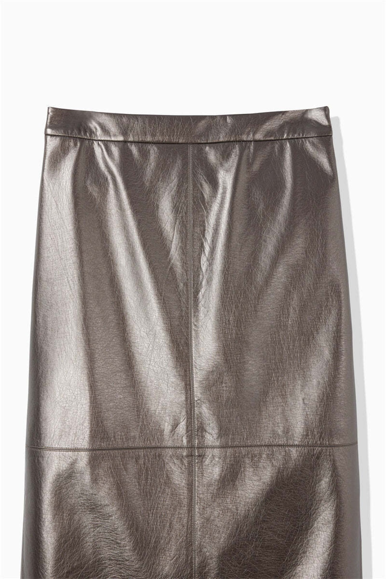 FOURAM - METALLIC ECO LEATHER SKIRT ：Metal｜メタリック／エコレザー／クラッシュシワ