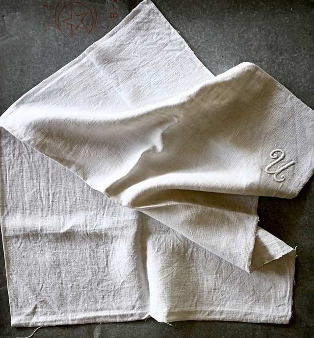 フランス 19世紀 65c 回転のUとホームスパンリネンファブリック アンティーク