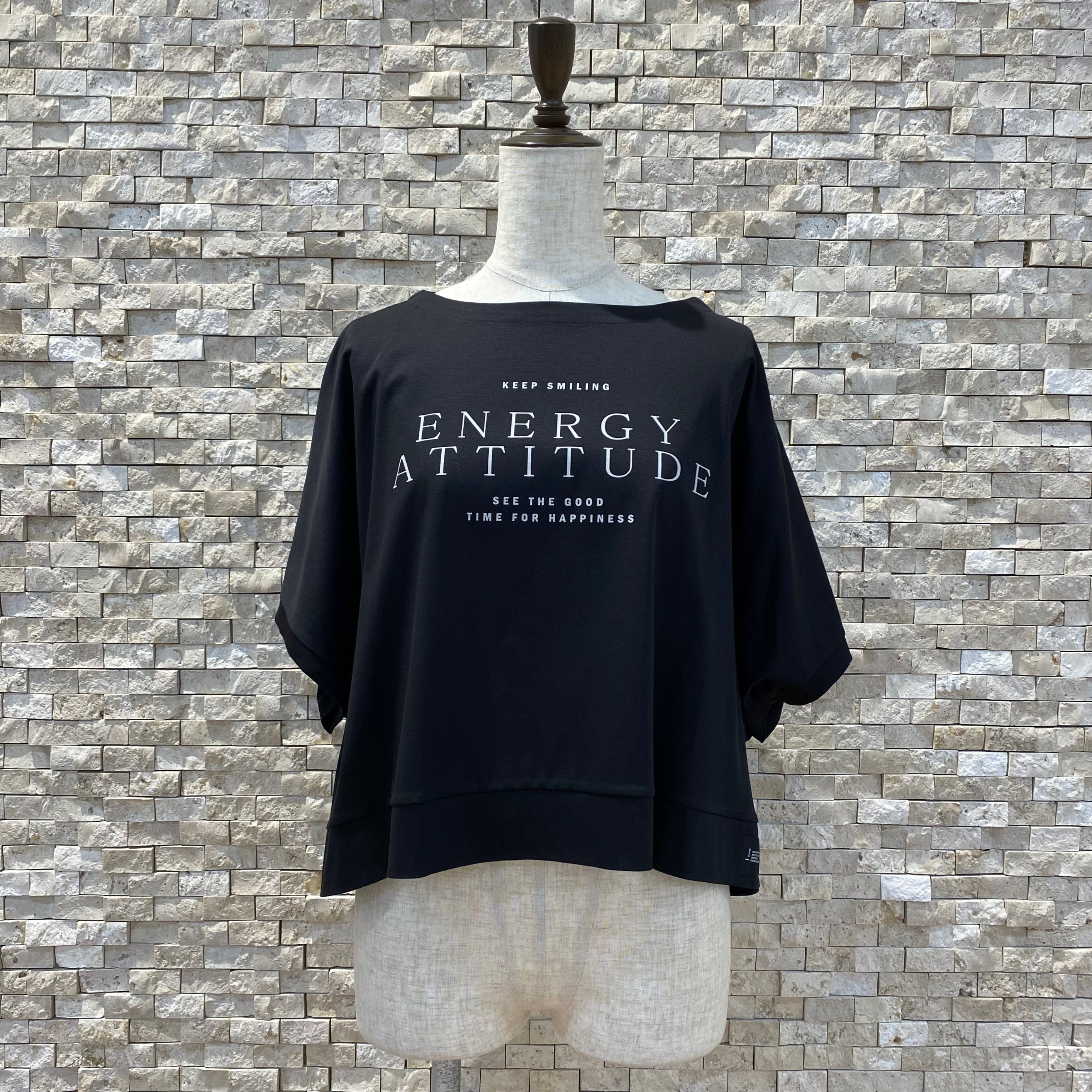 ayane】ドルマンショート丈ロゴT（835607） | FORME Base STORE