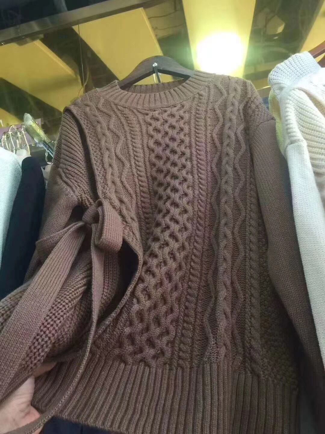 サイドリボンケーブル編みニット