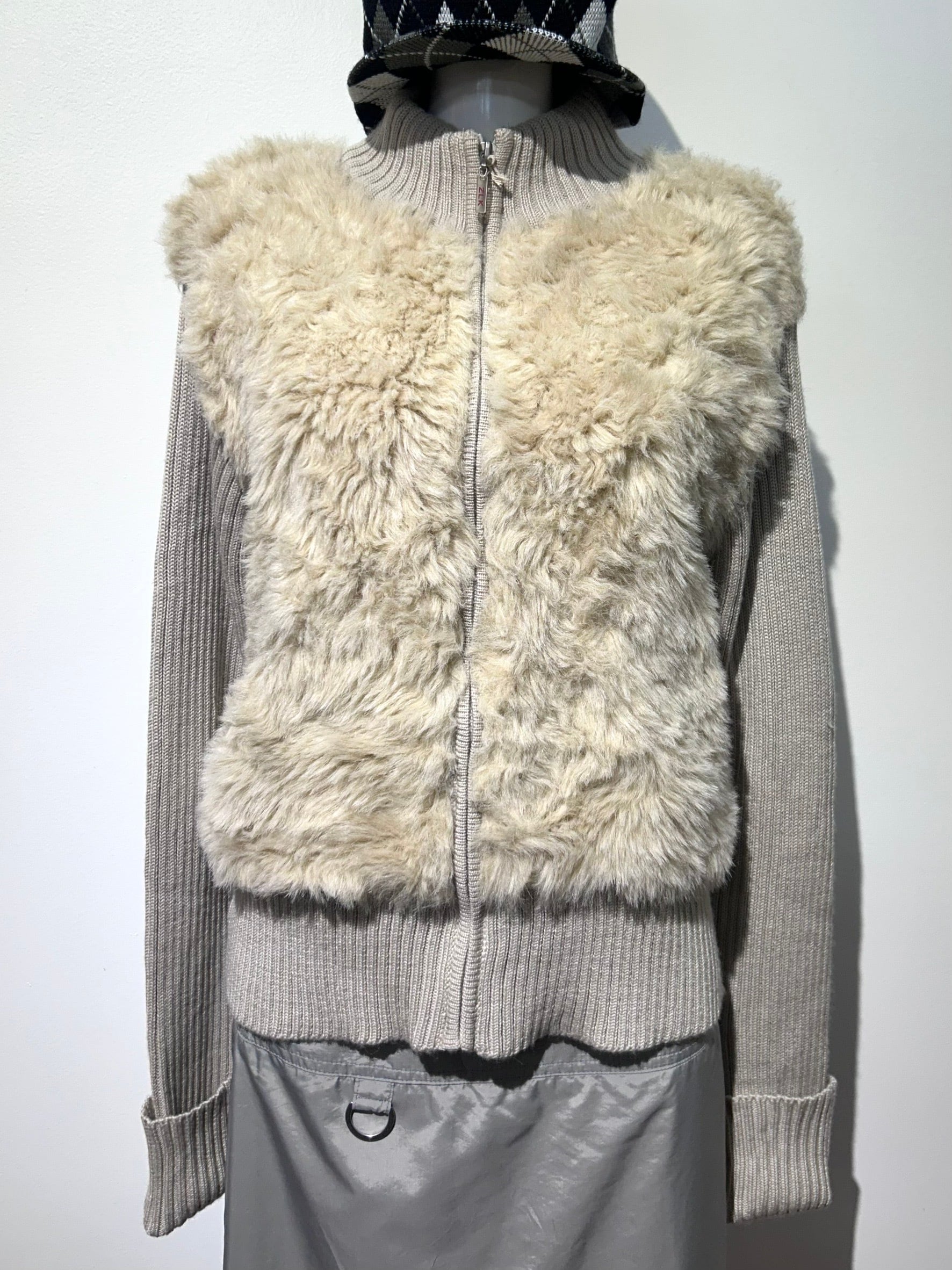 Zip-up jacket