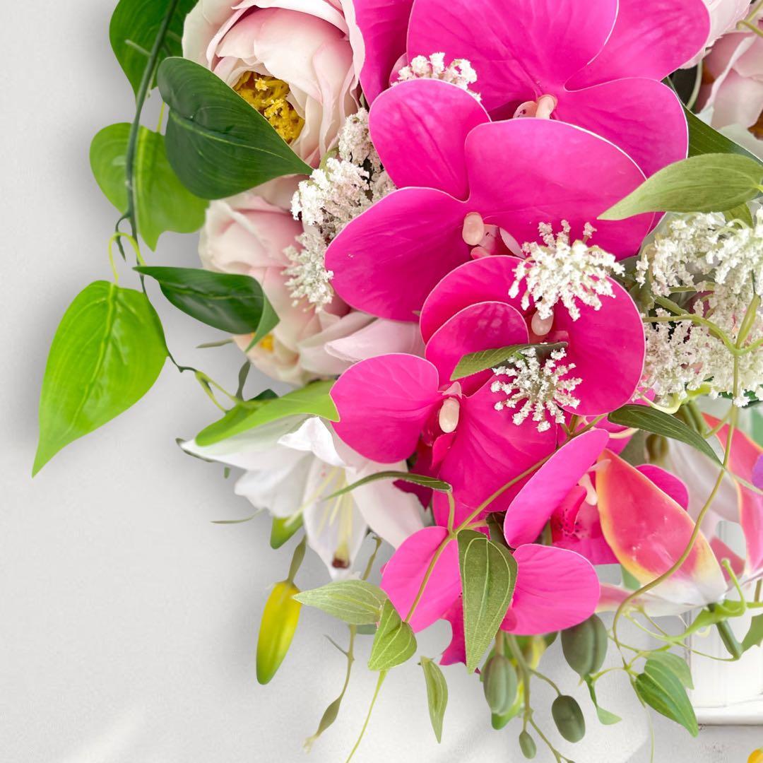 開店祝い・退職祝い・特別な贈り物に ─ 華やかロングスワッグ