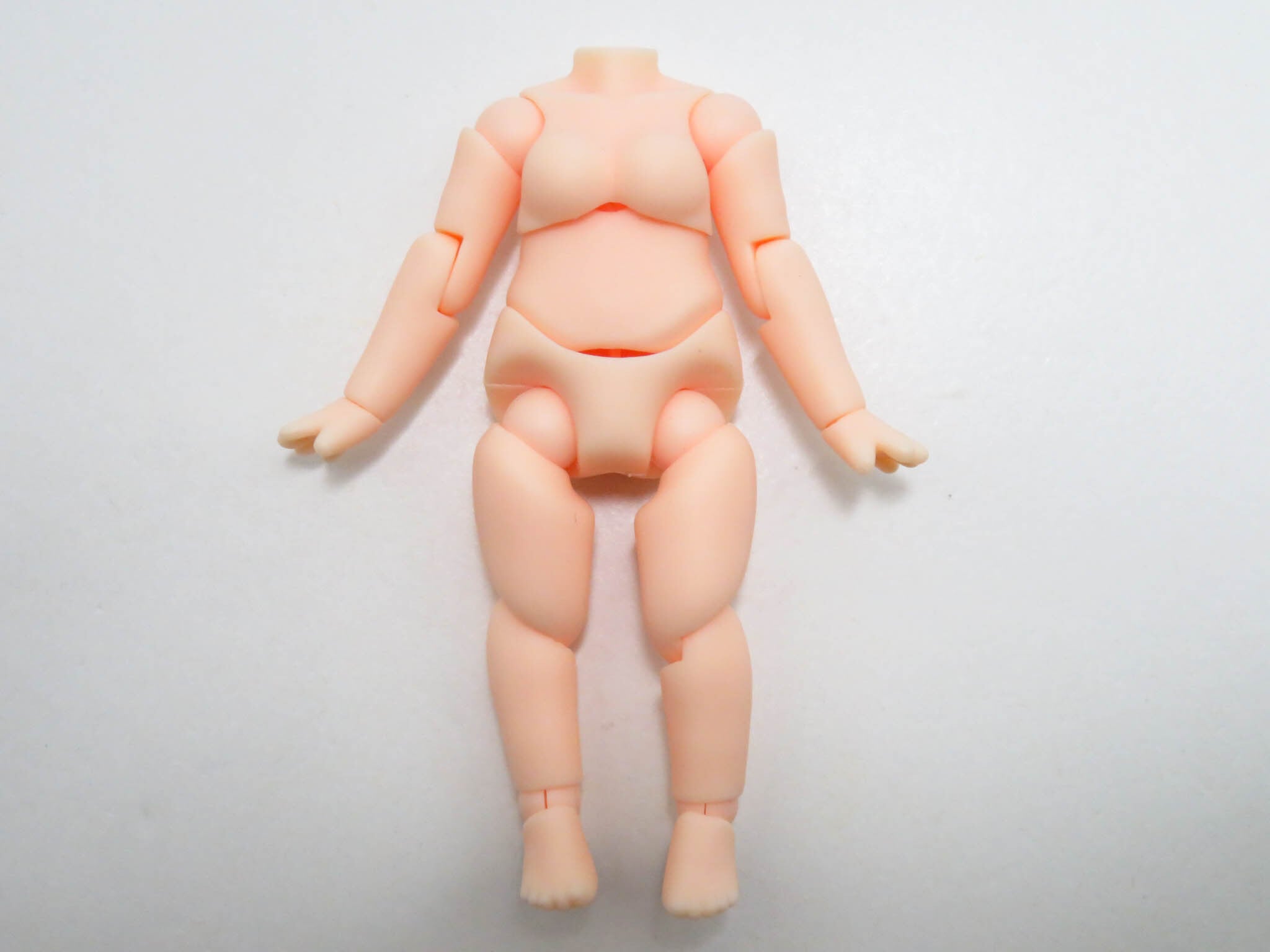 ねんどろいどどーる マシュ・キリエライト 私服Ver. 素体