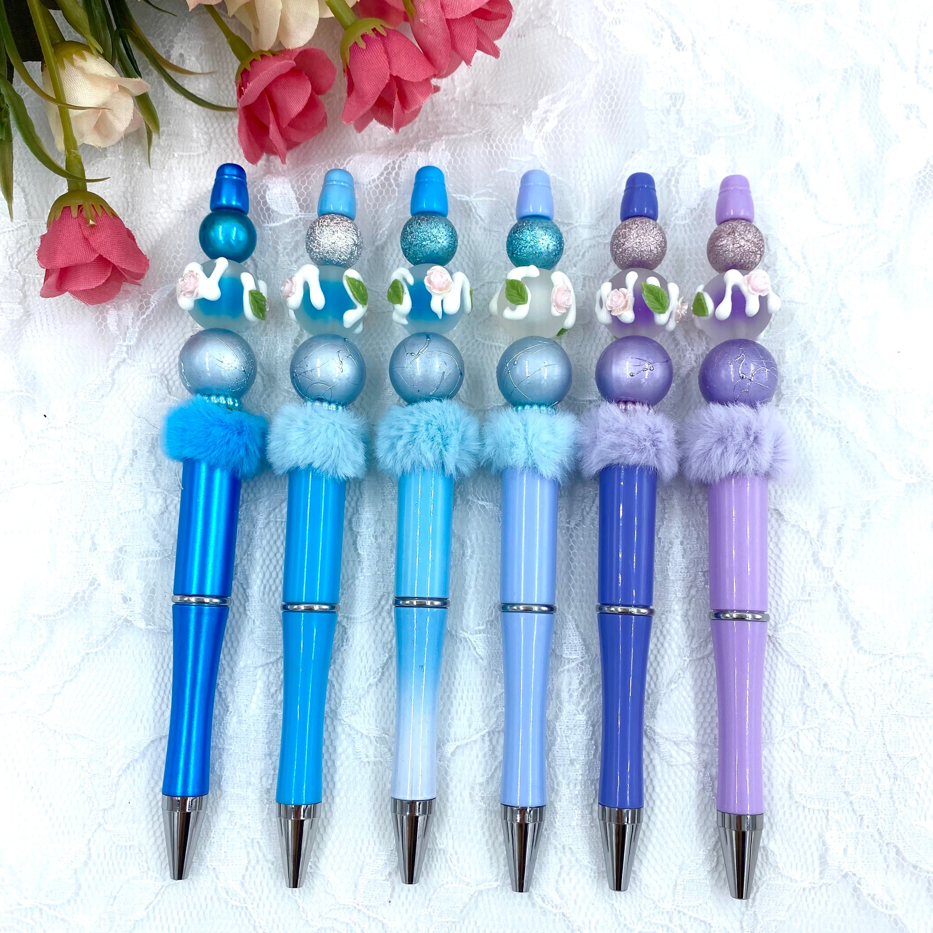 181 カスタムボールペン完成品 手書き蓄光薔薇パーツビーズボールペン