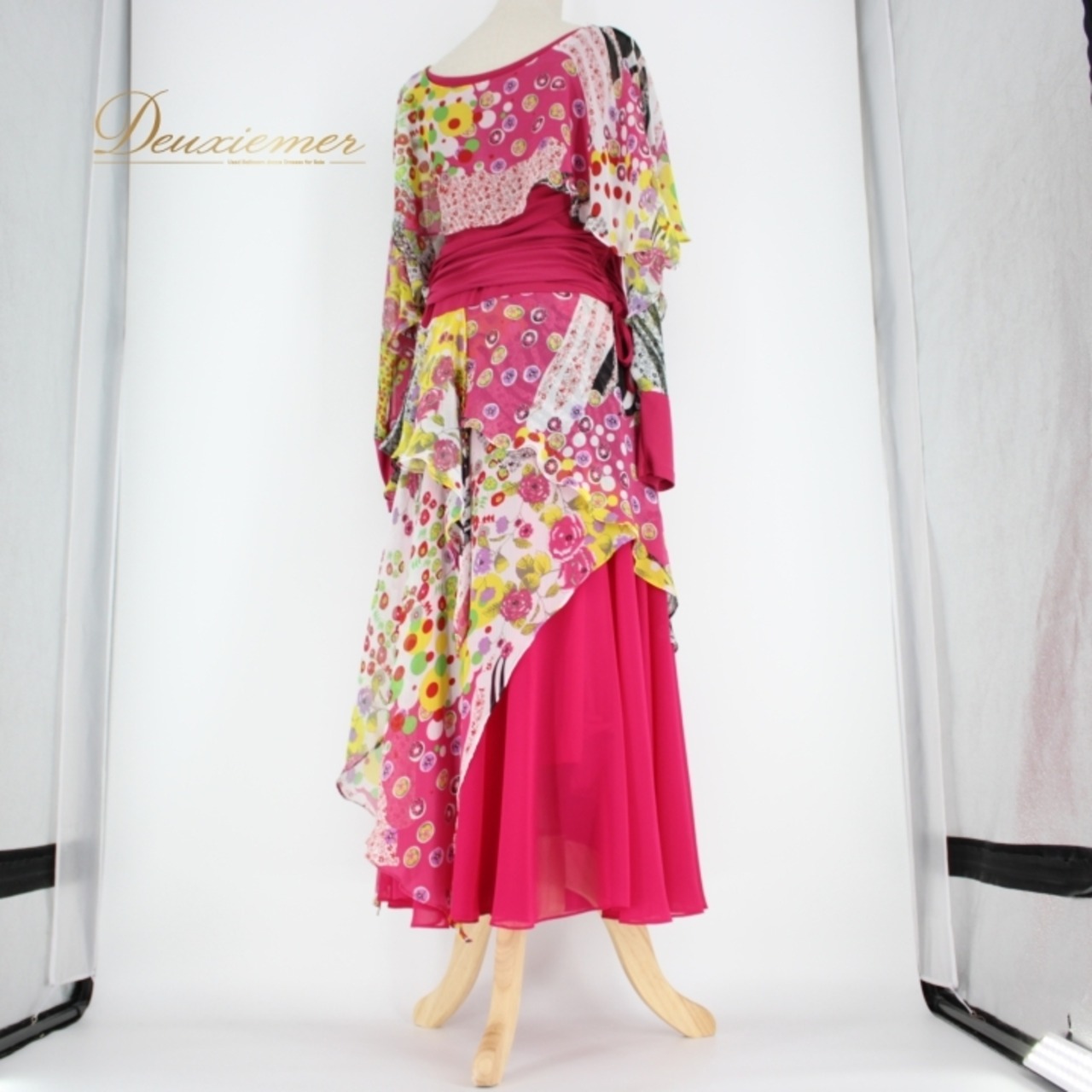 社交ダンス 衣装 スタンダード 上下セット ツーピース パーティ衣装 女性用 レディース オールシーズン ピンク系 Create-Sun クリエイトサン レトロ 花柄 踊る 主役級 伸縮性 ゴムウエスト おしゃれ フェスティバル イベント 舞台 コスチューム セットアップ 着心地良い カジュアル 人気 カラー豊富 体型カバー 服装 レディースファッション