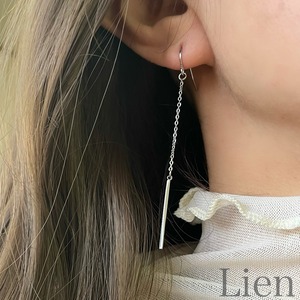 揺れる ロングチェーン バー ピアス◆つけっぱなし!OK 316L　サージカルステンレス Lien
