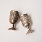 カレー屋さんで出てきそうなグラス