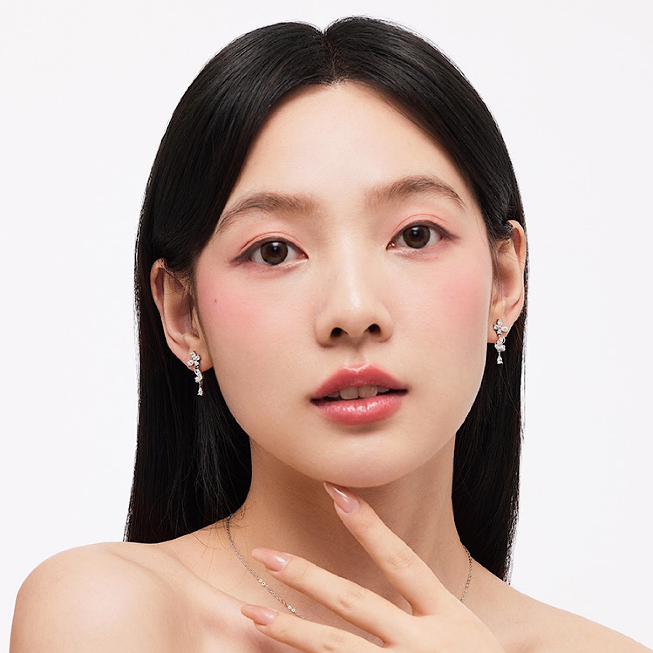 おしゃれ キラキラ ダイヤモンド 蝶々 シルバー ピアス - 3