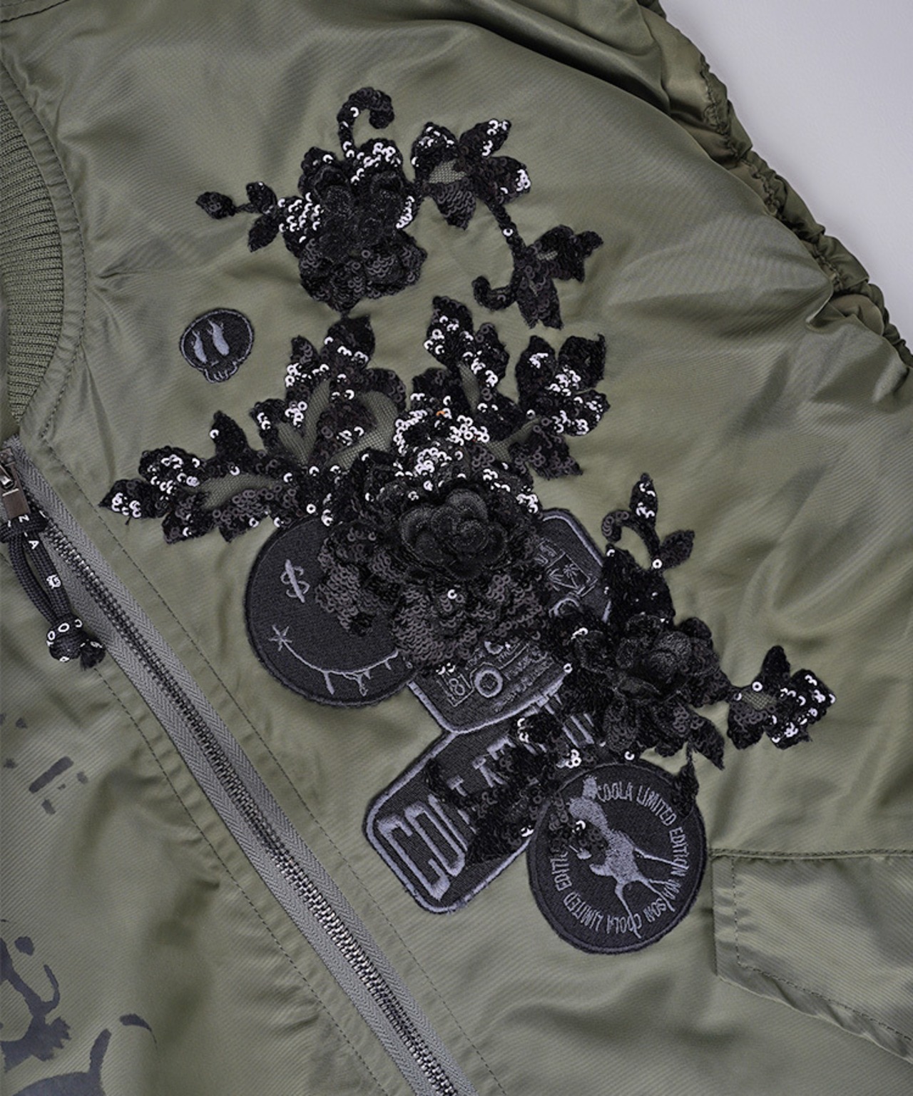 【ATELIER LINE】COOLAペイント×レースオープンジップベスト (KHAKI)　CQ-48064H