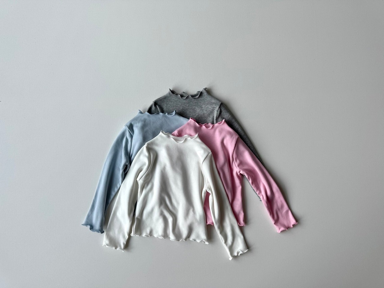le petit mot［取寄］signature narlary tee 26winter