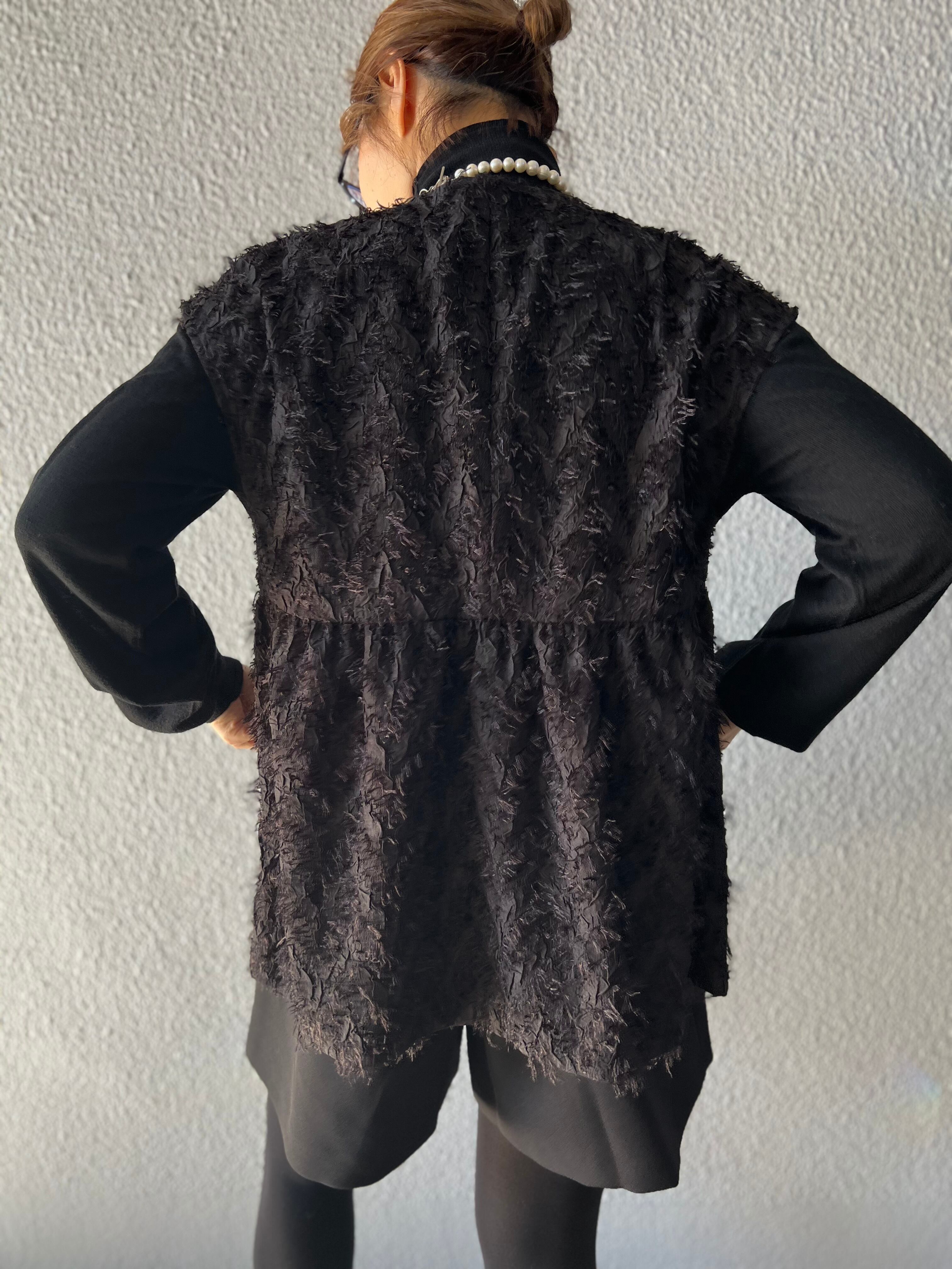 【PASSIONE】パールボタンシャギーフリンジジレ　516929