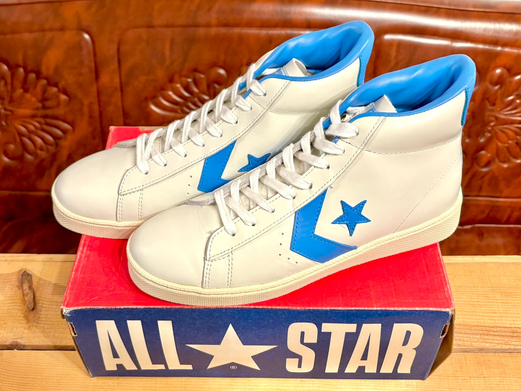 converse（コンバース） PRO LEATHER（プロレザー）Hi 白/ライトブルー